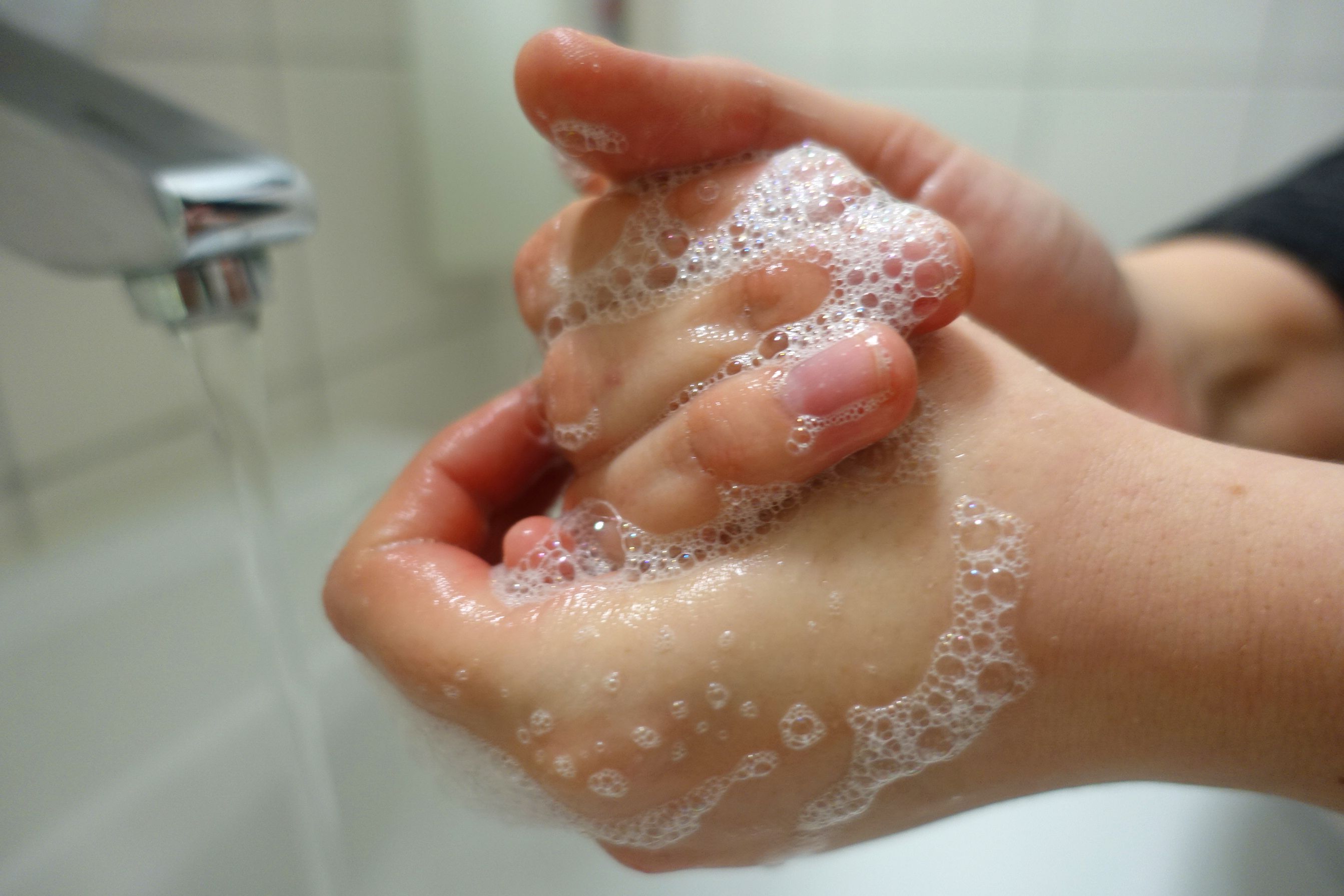 Hände werden gewaschen