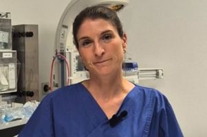 Chefärztin Marie-Claire Detemple auf der Kinderintensivstation