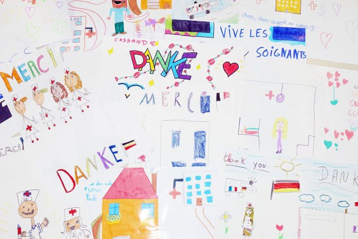 Solidarität; Kinder malen für Pflegekräfte