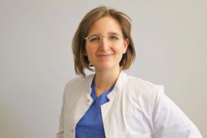 Anouck Becker-Dorison arbeitet seit 1. Januar 2023 als Oberärztin in der Klinik für Neurologie auf dem Winterberg. 