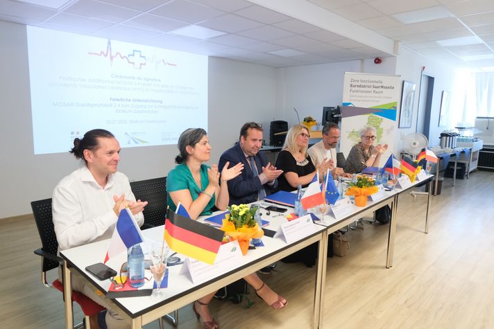 Unterzeichner beim vierten MOSAR-Zusatzabkommen