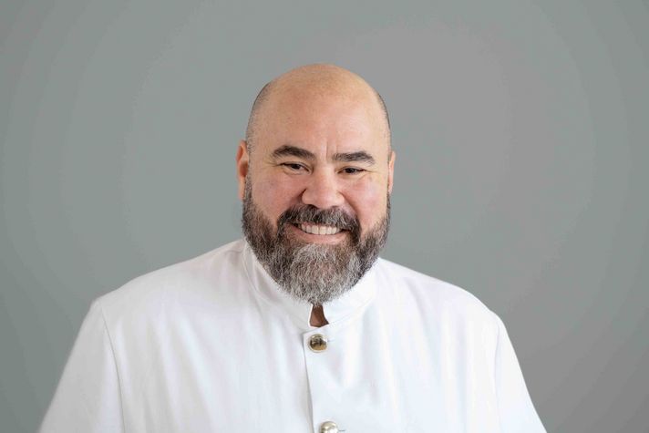 Portraitfoto Gregor Stavrou