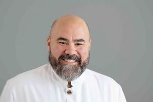 Portraitfoto Gregor Stavrou