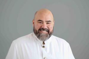 Portraitfoto Gregor Stavrou