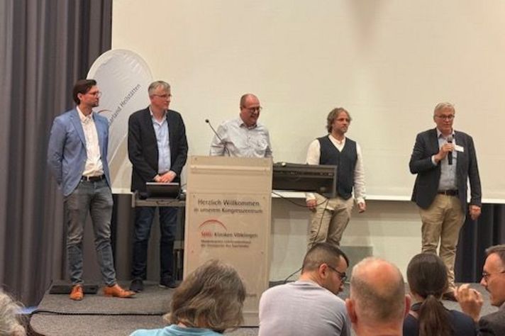 Dr. med. Florian Jungmann, Professor Dr. Elmar Spüntrup, Oberarzt Sven Henschke, Chefarzt Felix Stöckle und Dr. med. Klaus Urbschat