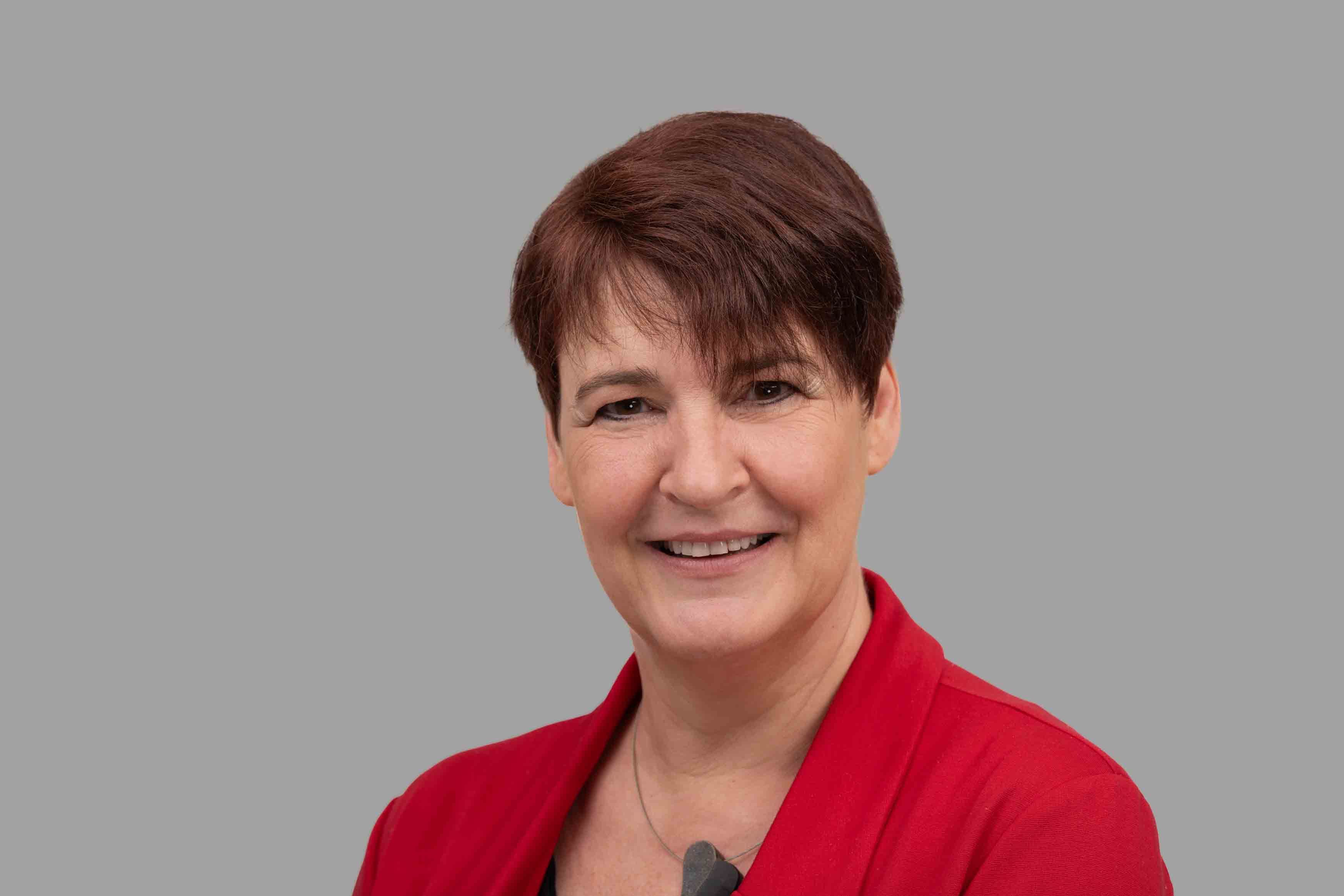 Portraitfoto Monika Schoeneberger