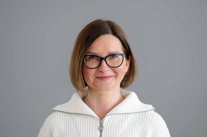 Portraitfoto Elena Bauer