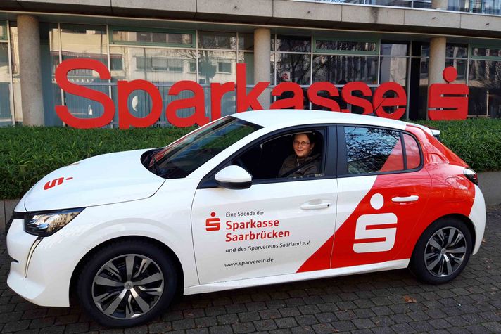 Marion Walter, Mobile Pflege auf dem Winterberg, im Spendenfahrzeug