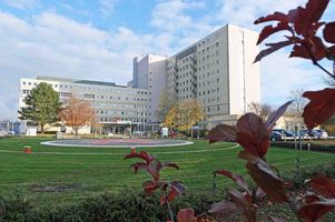 Klinikum Saarbrücken - DER WINTERBERG Gebäudeansicht