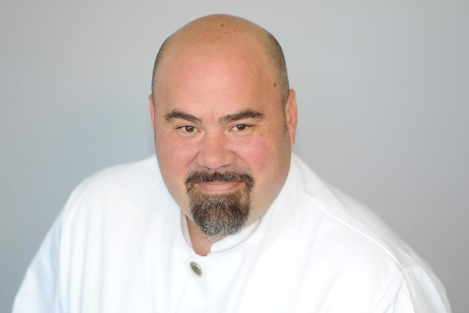 Portraitfoto Dr. Dr. Gregor A. Stavrou
