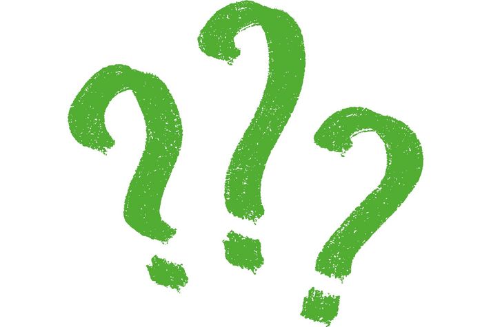 Das Bild zeigt Fragezeichen und deutet auf eine Umfrage hin.